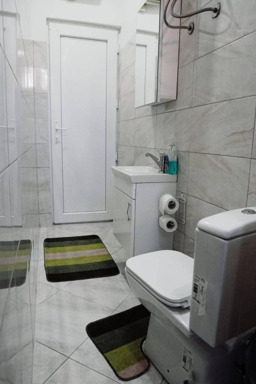 Nano Apartment Prizren Eksteriør billede